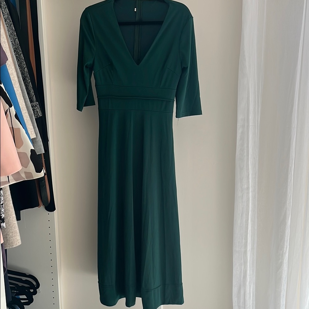 Grey State Green V-Neck A-Line Midi Dress
